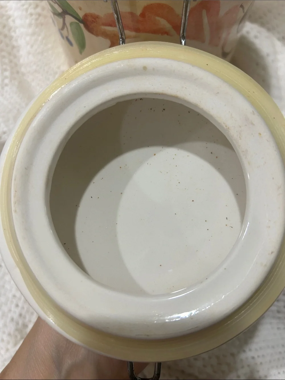 Homegoods Ceramic Airtight Storage Canister Grandmas Kitchen Memories in Autumn